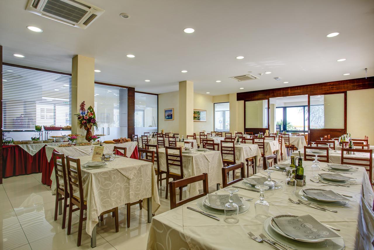 Hotel Deanna Bellaria-Igea Marina Exterior photo
